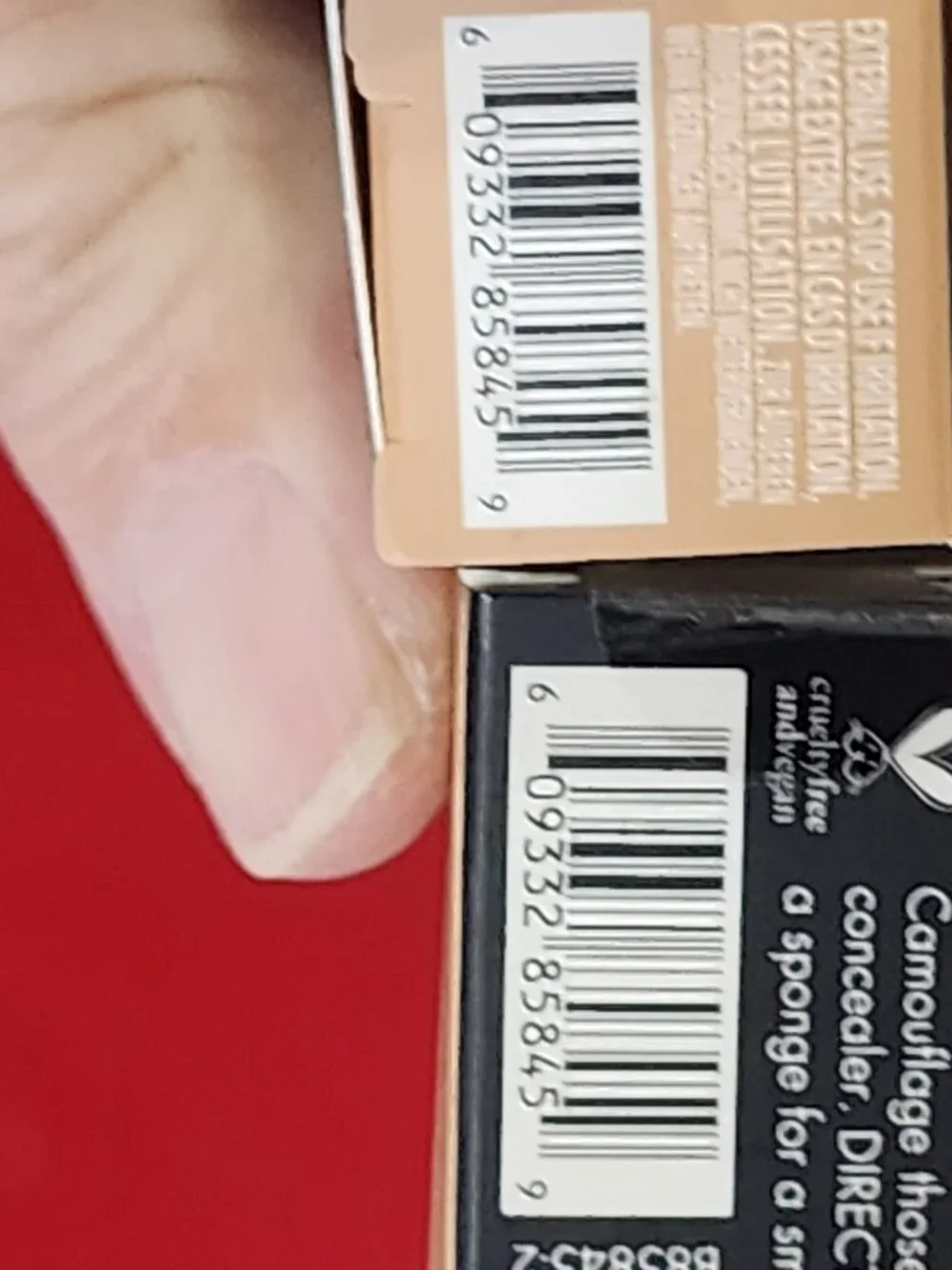 E.L.F. 16HR Camo Concealer .2fl oz. Full Coverage Matte Finish Light Peach 3CT